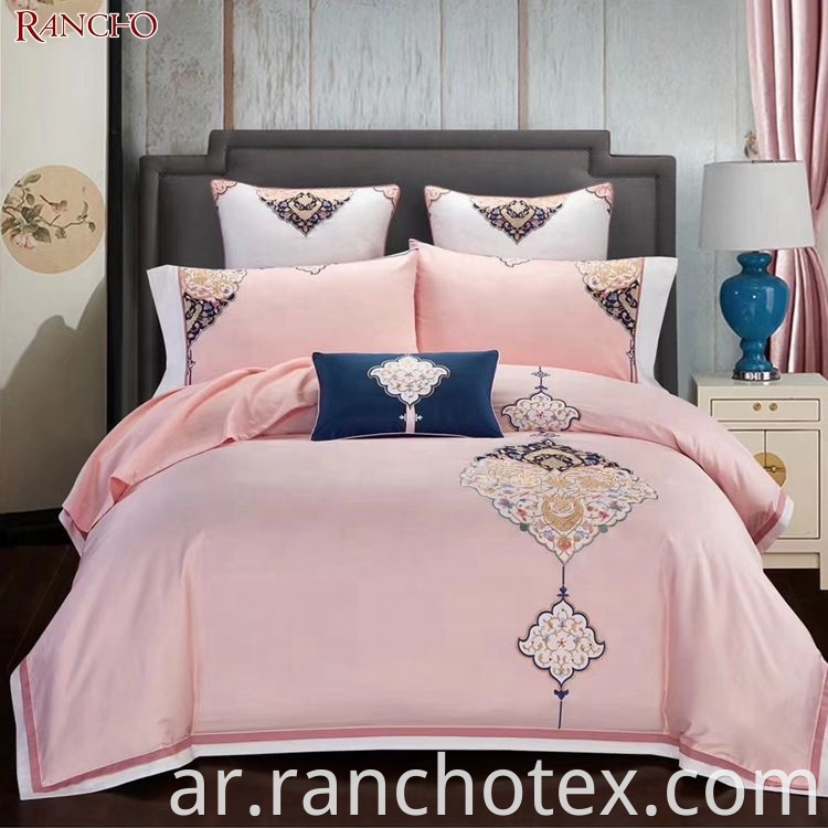 مجموعة الإطارات الفاخرة مجموعة أحدث تصميمات Super King 7pcs Comforter Fledding لغرفة المعيشة